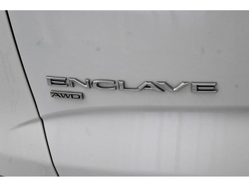Used 2024 Buick Enclave Essence w/ Experience Buick Package image 60