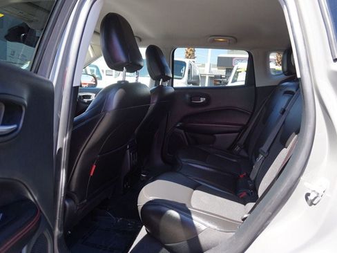 Used 2021 Jeep Compass Trailhawk w/ Convenience Group AWD/4WD image 20