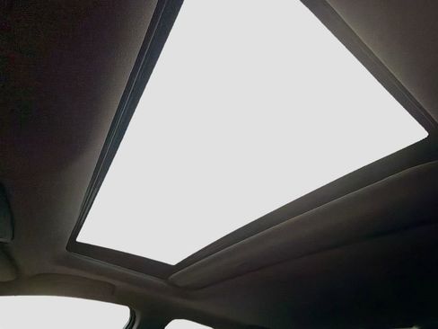 New 2025 Nissan Altima 2.5 SR w/ SR Premium Package image 22