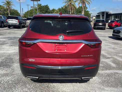 Used 2019 Buick Enclave Essence image 6
