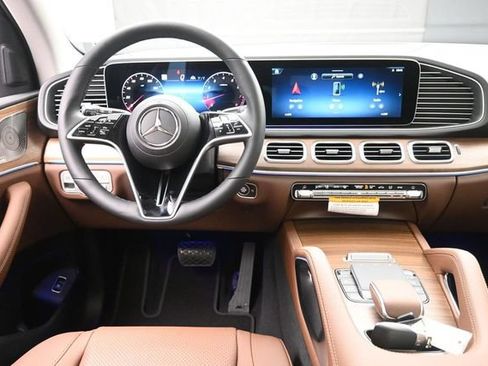 Used 2026 Mercedes-Benz GLE 450 4MATIC image 9