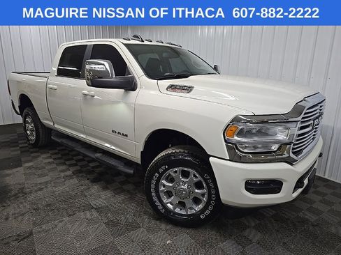 Used 2024 RAM 2500 Laramie w/ Snow Chief Group AWD/4WD image 3
