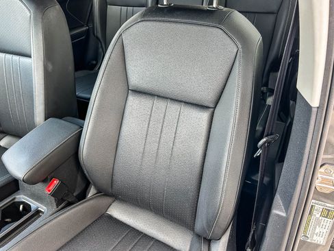 Used 2023 Volkswagen Tiguan SE FWD image 26
