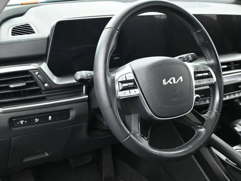 Used 2024 Kia Telluride S w/ S Sunroof Package FWD image 15