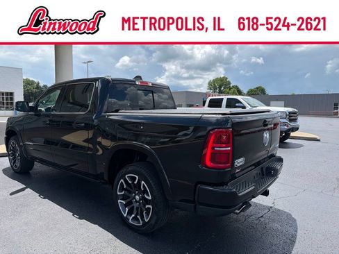 Used 2025 RAM 1500 Limited w/ Trailer Tow Group AWD/4WD image 7