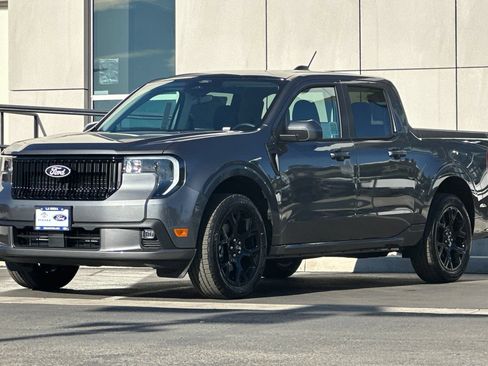 New 2026 Ford Maverick Lobo AWD/4WD image 7