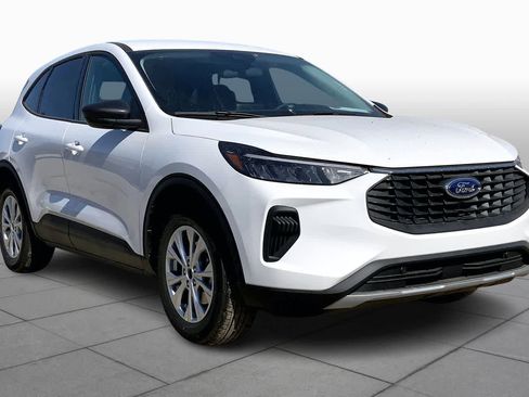 New 2026 Ford Escape Active image 2