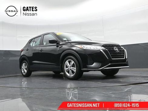 Used 2024 Nissan Kicks S image 43