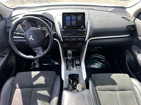 Used 2024 Mitsubishi Eclipse Cross SE image 19