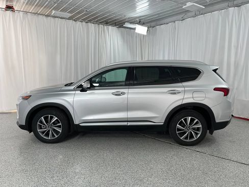 Used 2019 Hyundai Santa Fe AWD image 2
