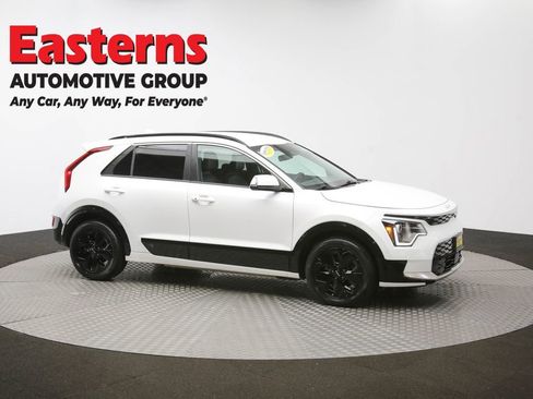 Used 2023 Kia Niro Wind w/ Wind Preserve Package image 44