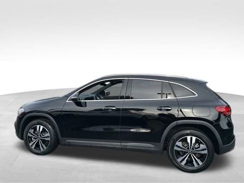 Certified 2025 Mercedes-Benz GLA 250 image 3