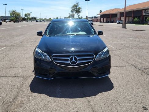 Used 2014 Mercedes-Benz E 350 Sedan image 3