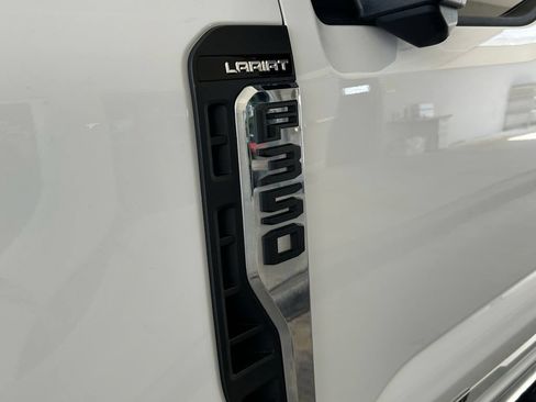 Used 2025 Ford F350 Lariat w/ FX4 Off-Road Package AWD/4WD image 14