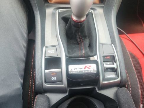 Used 2021 Honda Civic Type R image 10