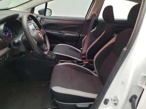 Used 2025 Nissan Versa S w/ Trunk Package FWD image 17