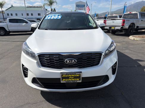 Used 2020 Kia Sorento EX image 3