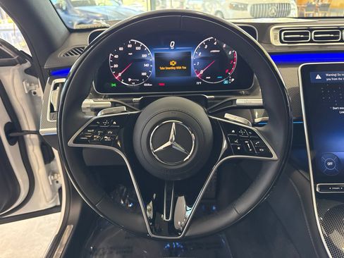 Used 2025 Mercedes-Benz S 580 4MATIC Sedan image 24