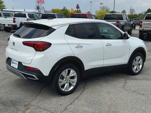 Used 2024 Buick Encore GX Preferred AWD/4WD image 8