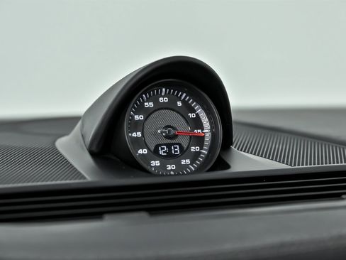 Used 2017 Porsche Panamera Turbo image 33