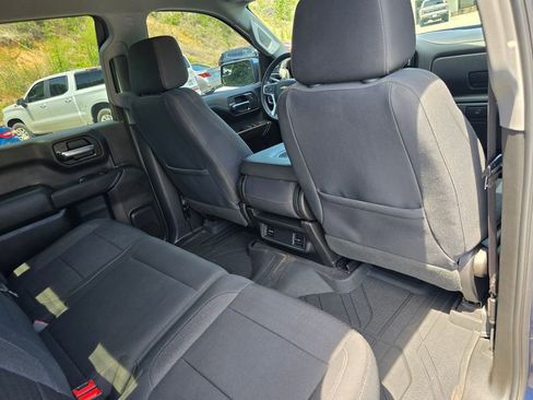 Used 2020 Chevrolet Silverado 1500 LT w/ LT Value Package AWD/4WD image 27