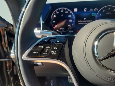 Certified 2025 Mercedes-Benz S 580 4MATIC Sedan image 23
