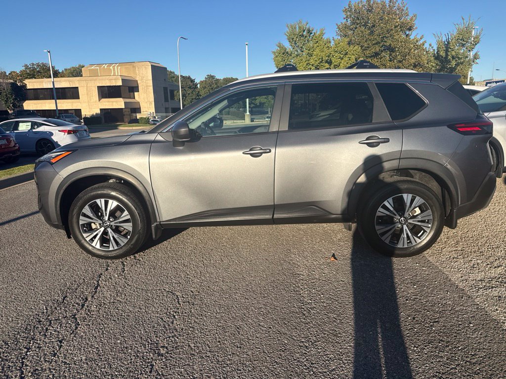 Certified 2023 Nissan Rogue SV w/ SV Premium B Package AWD/4WD image 6