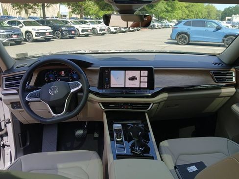 New 2026 Volkswagen Atlas SE AWD/4WD image 12