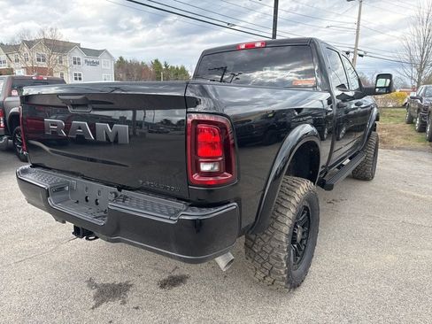 New 2025 RAM 2500 Big Horn AWD/4WD image 5