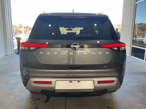Used 2025 Nissan Pathfinder SL image 21