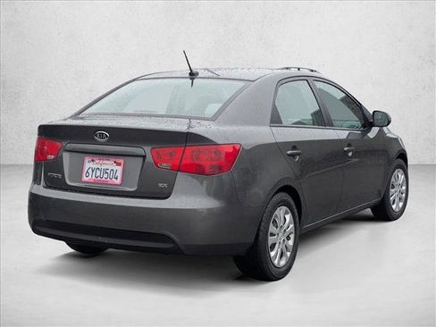 Used 2013 Kia Forte EX image 5