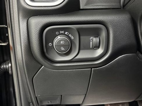 New 2026 RAM 2500 Big Horn AWD/4WD image 11