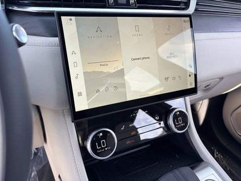 New 2026 Jaguar F-PACE R-Dynamic S AWD/4WD image 9