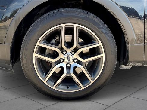 Used 2017 Ford Explorer Sport image 10