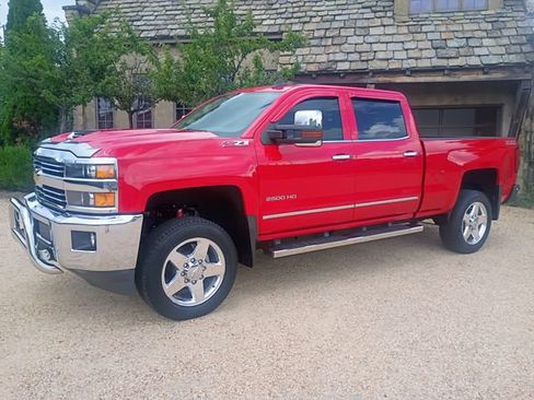 Used 2015 Chevrolet Silverado 2500 LTZ w/ LTZ Plus Package AWD/4WD image 81