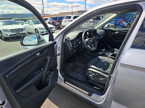 Used 2023 Audi Q5 2.0T Premium w/ Convenience Package image 20
