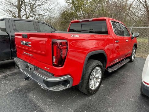 Certified 2021 GMC Sierra 1500 SLT w/ SLT Convenience Package image 3