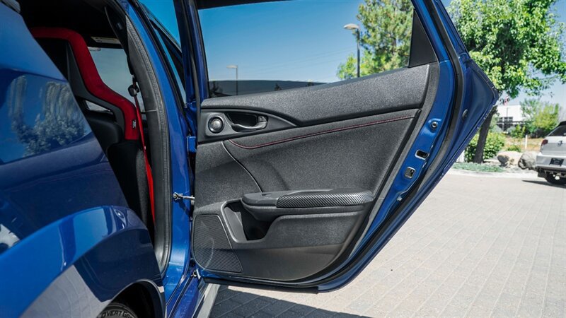 Used 2018 Honda Civic Type R image 29