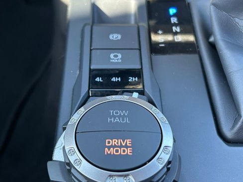 Certified 2025 Toyota Tacoma TRD Sport AWD/4WD image 14