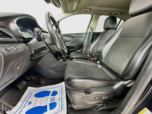 Used 2018 Buick Encore Preferred FWD image 21
