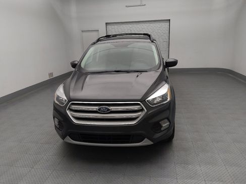 Used 2018 Ford Escape SE FWD image 15