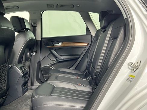 Used 2023 Audi Q5 2.0T Premium Plus w/ Premium Plus Package image 18