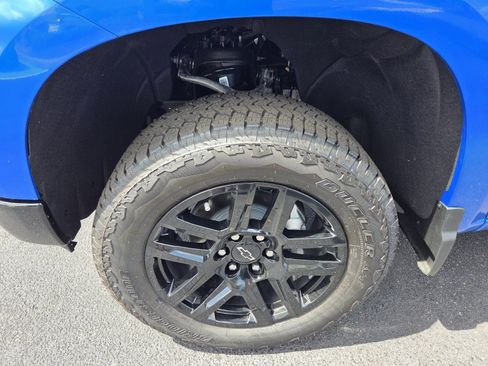New 2026 Chevrolet Silverado 1500 LT Trail Boss w/ Dark Appearance Package AWD/4WD image 4