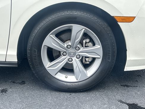 Used 2019 Honda Odyssey EX-L image 12