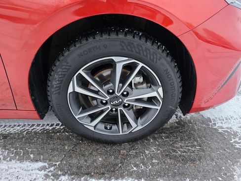 Certified 2024 Kia Forte LXS w/ LXS Technology Package image 12