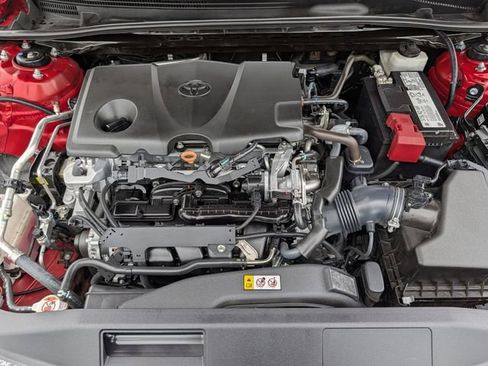 Used 2020 Toyota Camry SE w/ Convenience Package image 32