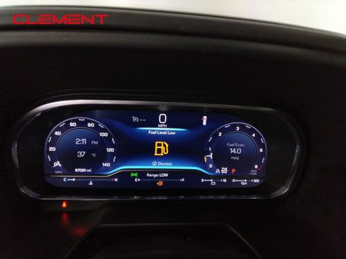 Used 2023 Chevrolet Tahoe LT w/ Luxury Package image 17