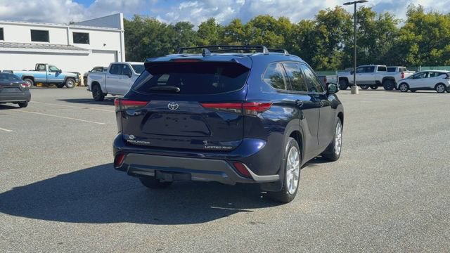 Used 2022 Toyota Highlander Limited AWD/4WD image 8