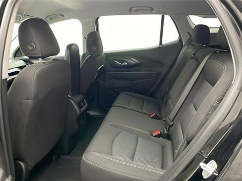 Used 2023 GMC Terrain SLE w/ Driver Convenience Package image 30