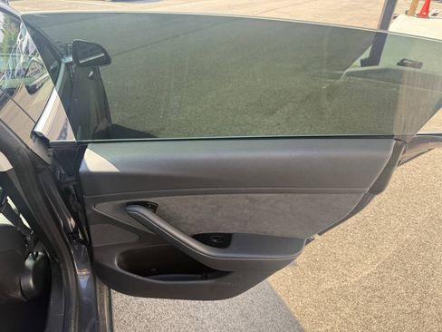 Used 2019 Tesla Model 3 Standard Range Plus RWD image 15